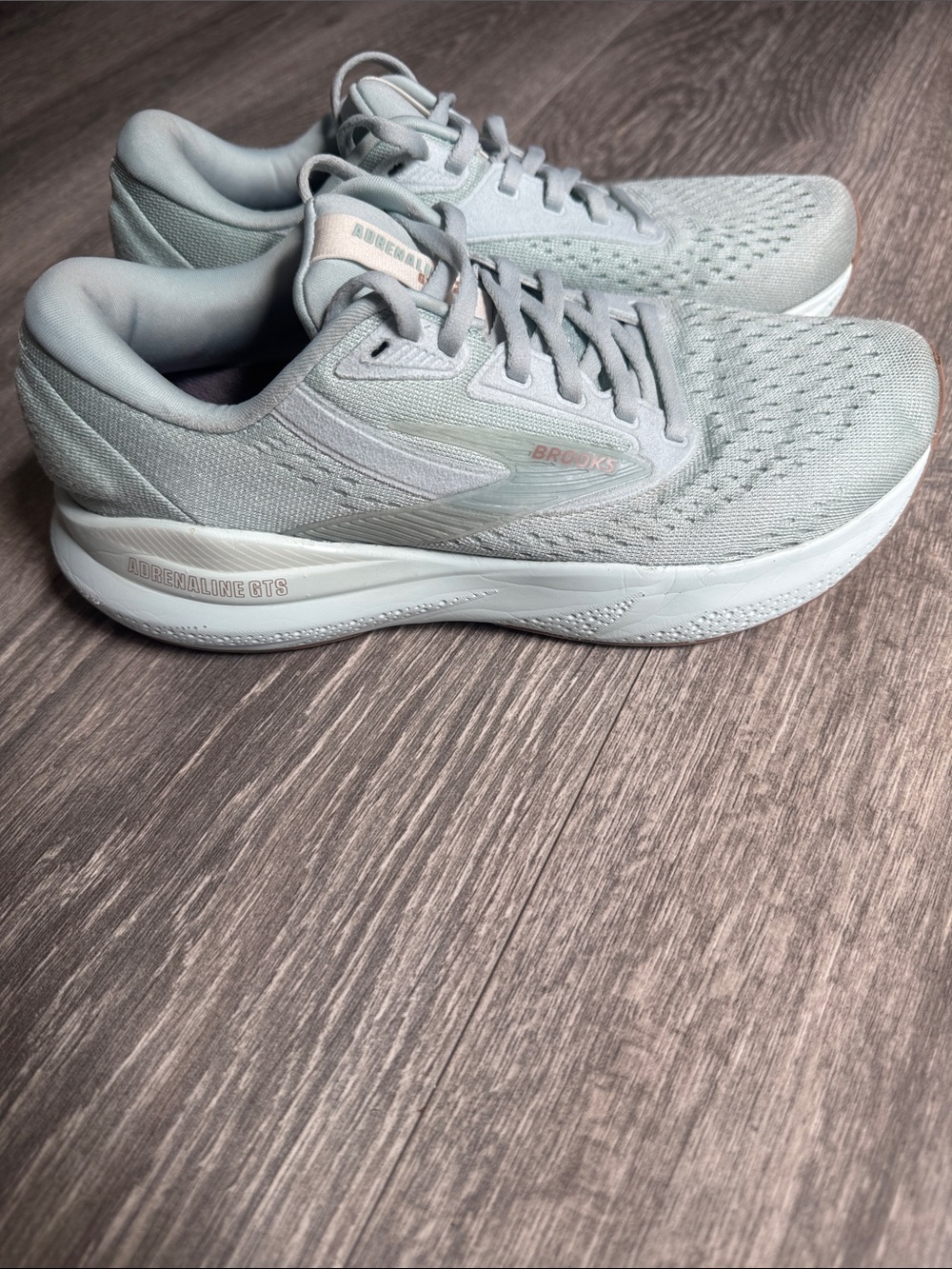Brooks Women's Adrenaline GTS 24 Running Shoes — Mint Green